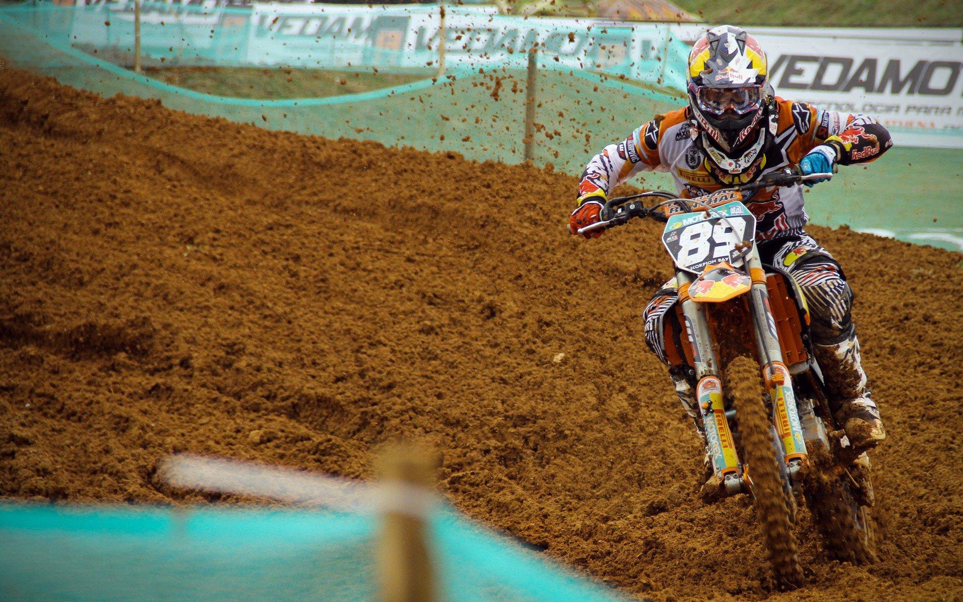 国际田联加强兴奋剂检测力度 多位运动员因违规被禁赛